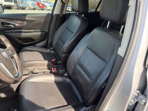 Used 2019 Buick Encore Essence w/ Experience Buick Package image 19