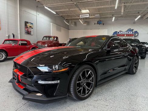 Used 2019 Ford Mustang GT Premium w/ Performance Package - Level 2 RWD image 1