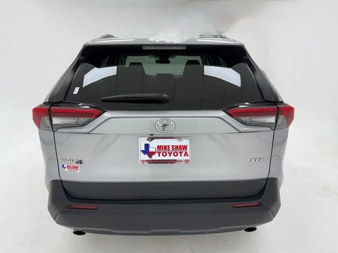 Used 2024 Toyota RAV4 XLE image 39