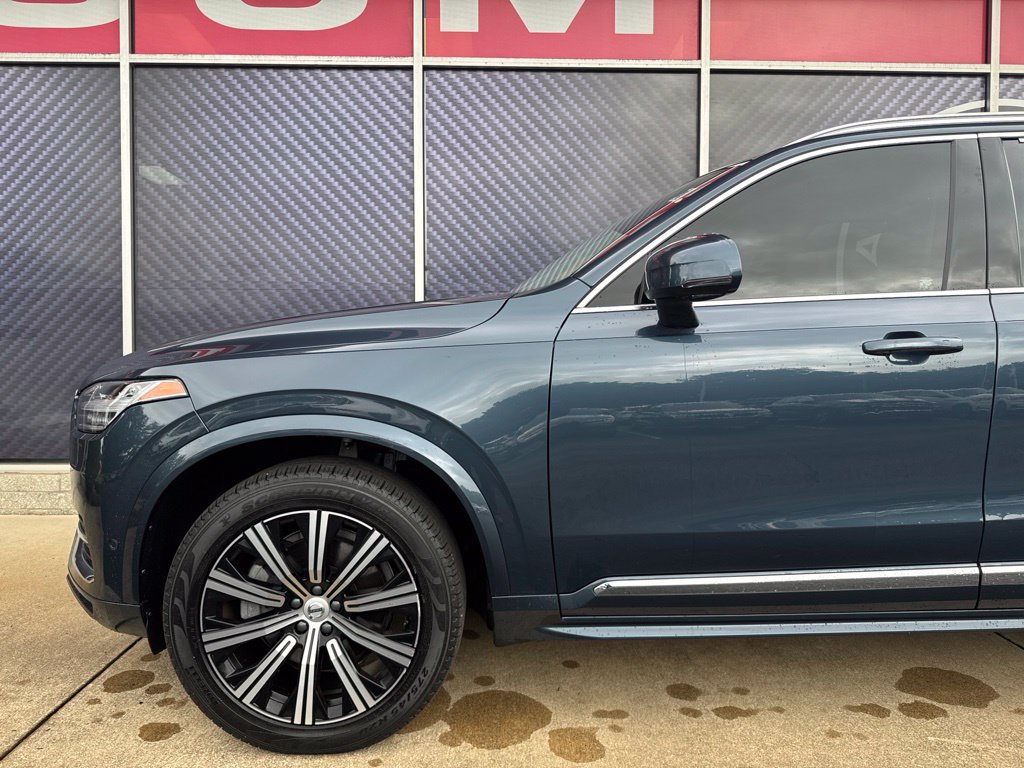 Used 2023 Volvo XC90 B6 Plus AWD/4WD image 16