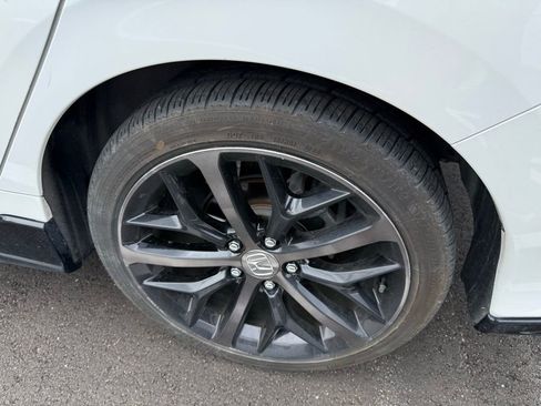 Used 2020 Honda Civic Sport Touring image 10