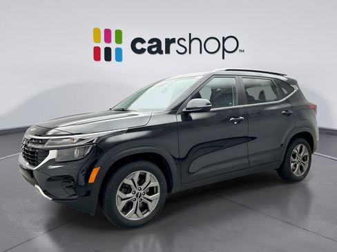Used 2024 Kia Seltos S AWD/4WD image 1