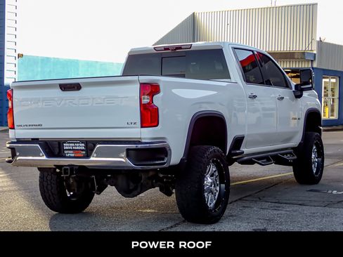 Used 2021 Chevrolet Silverado 2500 LTZ w/ LTZ Premium Package image 8