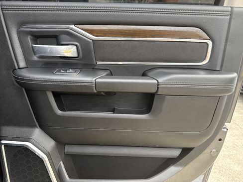 Used 2024 RAM 3500 Laramie w/ Bed Utility Group image 18