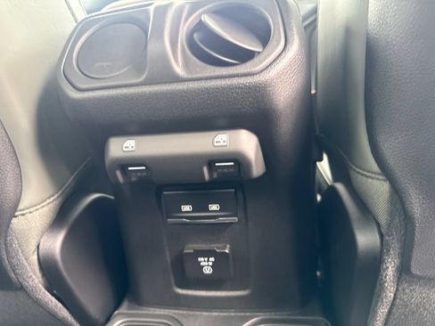 New 2026 Jeep Gladiator Mojave AWD/4WD image 12