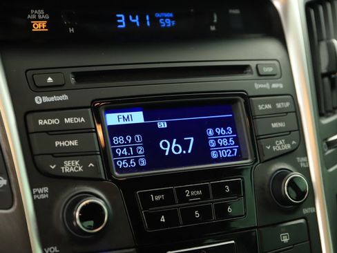 Used 2014 Hyundai Sonata GLS image 25