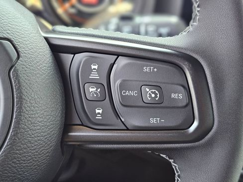 New 2026 Jeep Wrangler Unlimited Rubicon AWD/4WD image 17