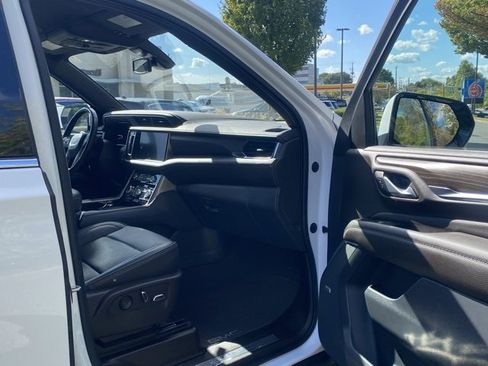 Used 2022 GMC Yukon Denali image 26