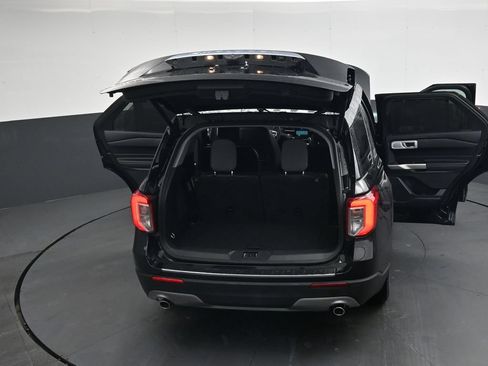 Used 2024 Ford Explorer Limited w/ Limited Technology Package RWD image 54