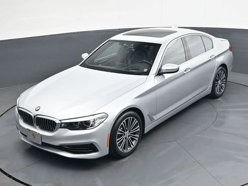 Used 2019 BMW 530i xDrive w/ Convenience Package AWD/4WD image 32