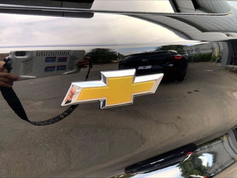 Used 2025 Chevrolet TrailBlazer LT FWD image 32