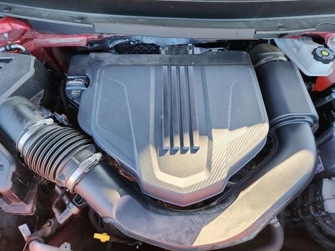 Certified 2024 Chevrolet Traverse RS image 30