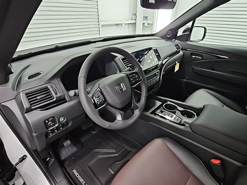 New 2026 Honda Ridgeline Black Edition image 11