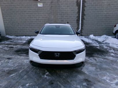 New 2025 Honda Accord SE