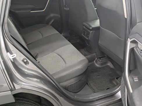 Used 2021 Toyota RAV4 XLE w/ XLE Grade Weather Package image 28