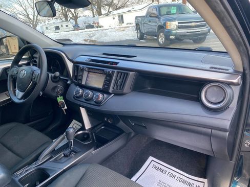 Used 2018 Toyota RAV4 LE w/ All Weather Liner Package image 31