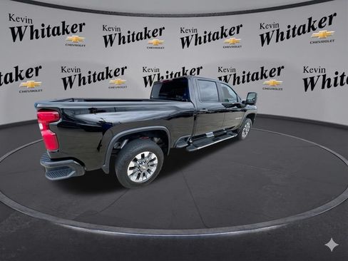 Certified 2024 Chevrolet Silverado 2500 Custom w/ Custom Convenience Package AWD/4WD image 9