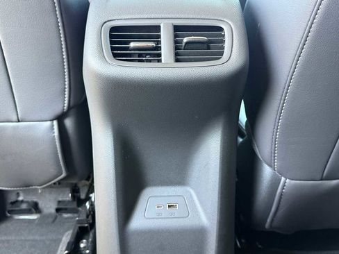 Used 2025 Buick Envision Preferred image 41