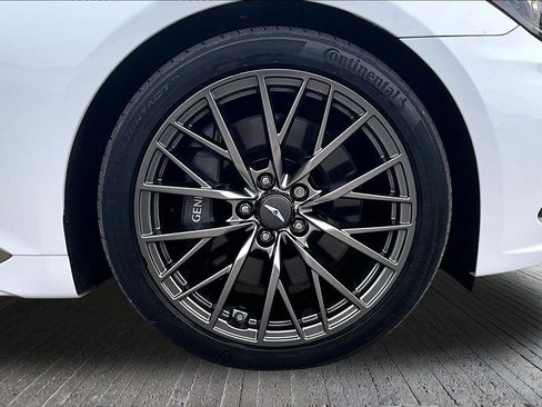Used 2018 Genesis G80 3.3T Sport AWD/4WD image 10