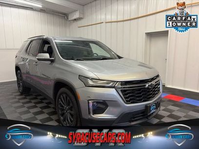 Used 2023 Chevrolet Traverse RS