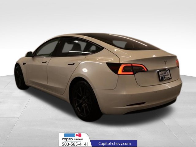 Used 2021 Tesla Model 3 Standard Range Plus RWD image 4