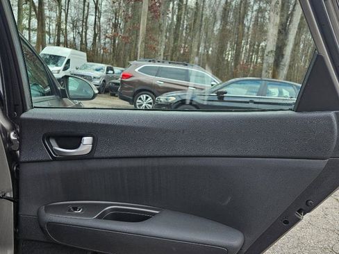 Used 2016 Kia Optima LX image 25