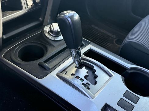 Used 2016 Toyota 4Runner SR5 image 18