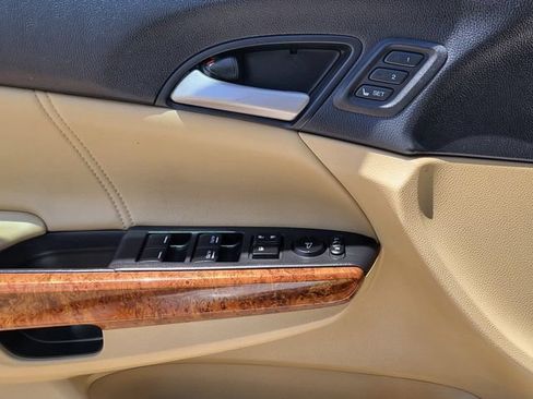 Used 2012 Honda Accord EX-L image 13