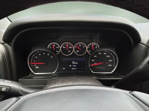 Used 2022 Chevrolet Silverado 2500 LT w/ Convenience Package RWD image 15