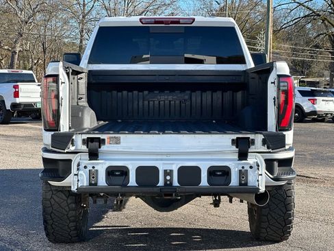 Used 2024 GMC Sierra 2500 AT4 w/ AT4 Preferred Package image 14