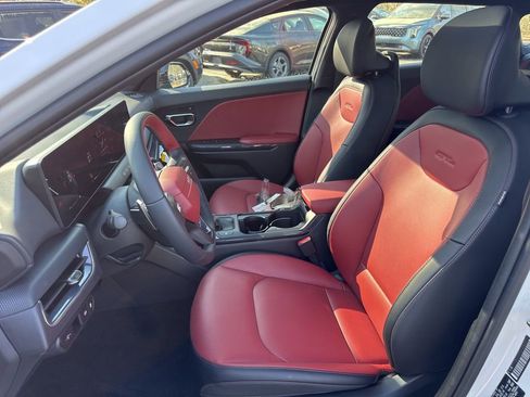 New 2026 Kia K4 GT-Line FWD image 9