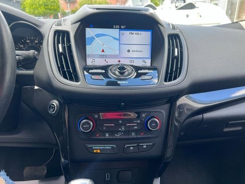 Used 2017 Ford Escape Titanium FWD image 13
