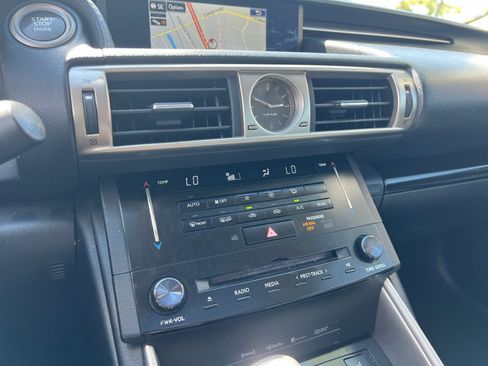 Used 2014 Lexus IS 250 w/ Navigation Package RWD image 15