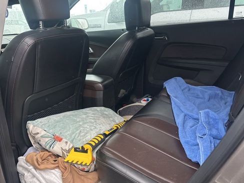 Used 2011 Chevrolet Equinox LTZ image 15