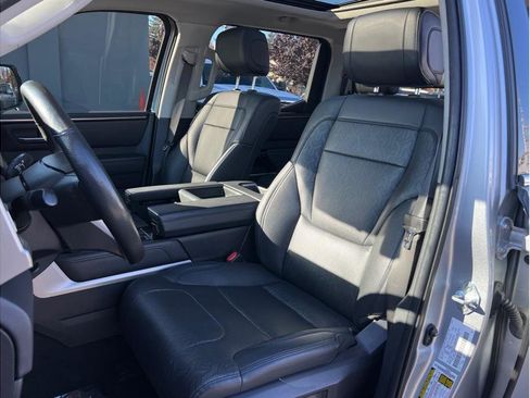 Used 2022 Toyota Tundra Limited image 8