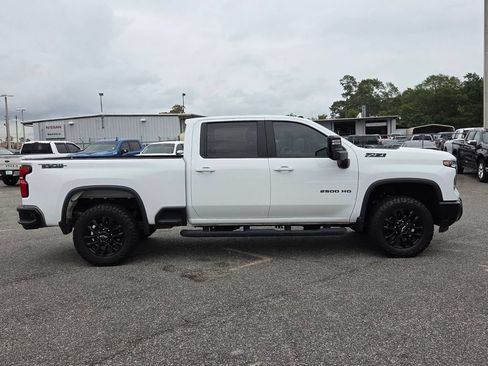 Certified 2025 Chevrolet Silverado 2500 LT w/ Trail Boss Package AWD/4WD image 11
