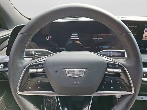 Used 2024 Cadillac Lyriq Luxury w/ LPO, Floor Liner Package AWD/4WD image 20