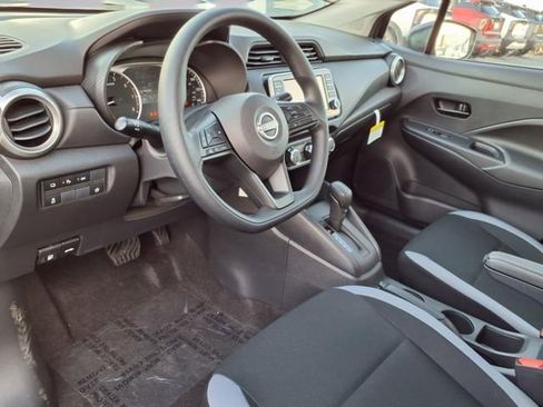 Certified 2025 Nissan Versa S w/ Trunk Package image 8