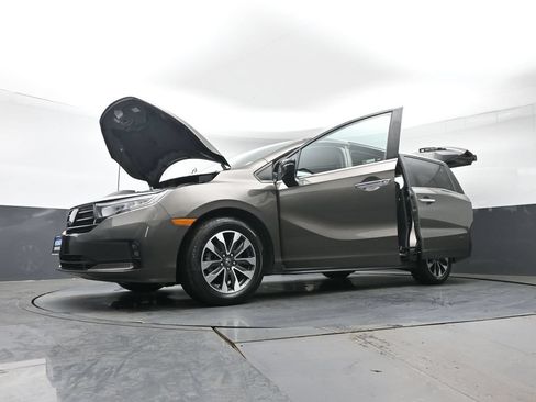 Used 2022 Honda Odyssey EX-L image 45