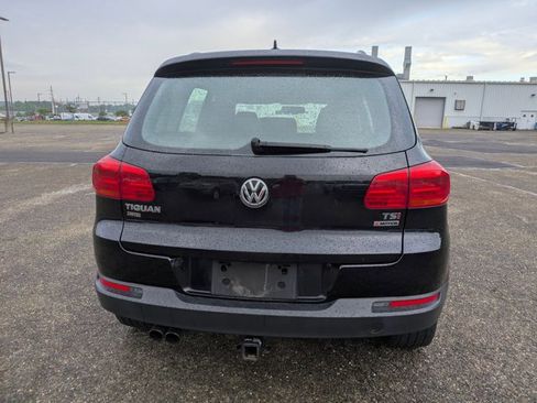 Used 2017 Volkswagen Tiguan Limited w/ Premium Package AWD/4WD image 6