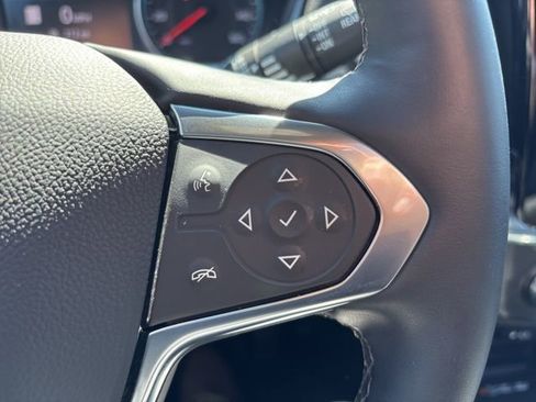 Used 2023 Chevrolet Traverse LT w/ LT Premium Package image 30