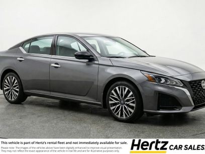 Used 2025 Nissan Altima 2.5 SV
