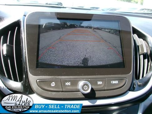Used 2017 Chevrolet Volt LT FWD image 14
