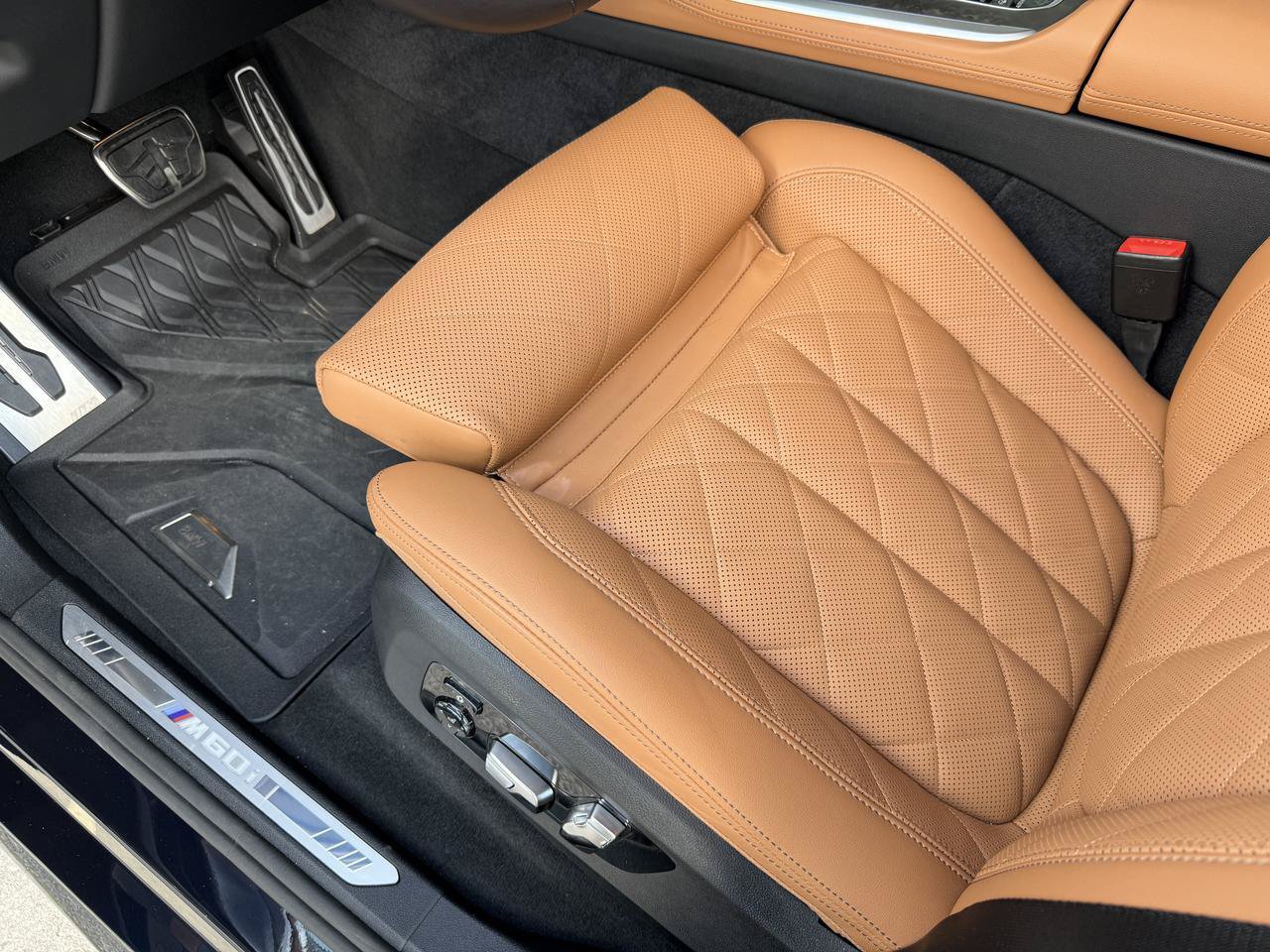Used 2026 BMW X5 M60i AWD/4WD image 15