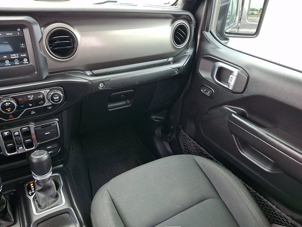 Used 2020 Jeep Gladiator Sport w/ Quick Order Package 24S AWD/4WD image 17