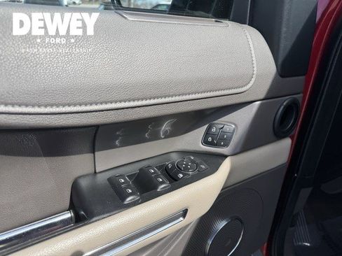 Used 2020 Ford Expedition XLT w/ Equipment Group 202A image 10