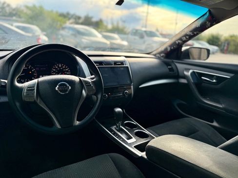 Used 2014 Nissan Altima 2.5 S image 12