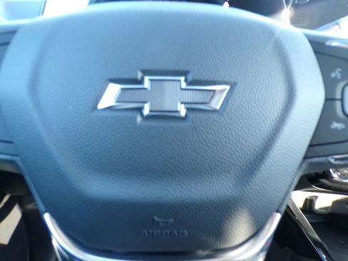 New 2026 Chevrolet Trax ACTIV w/ Sunroof Package FWD image 33
