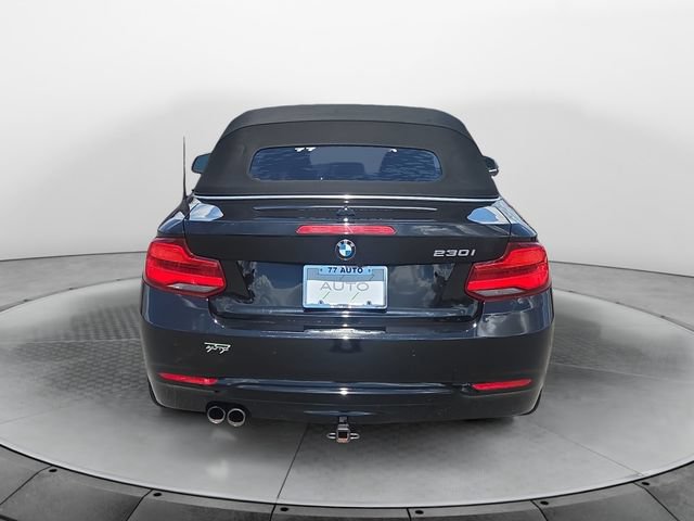 Used 2018 BMW 230i Convertible RWD image 4