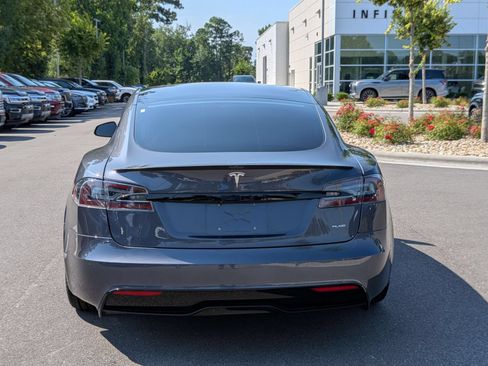 Used 2021 Tesla Model S Plaid AWD/4WD image 4